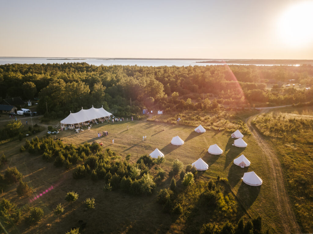 k+j 815 (silver raidla)